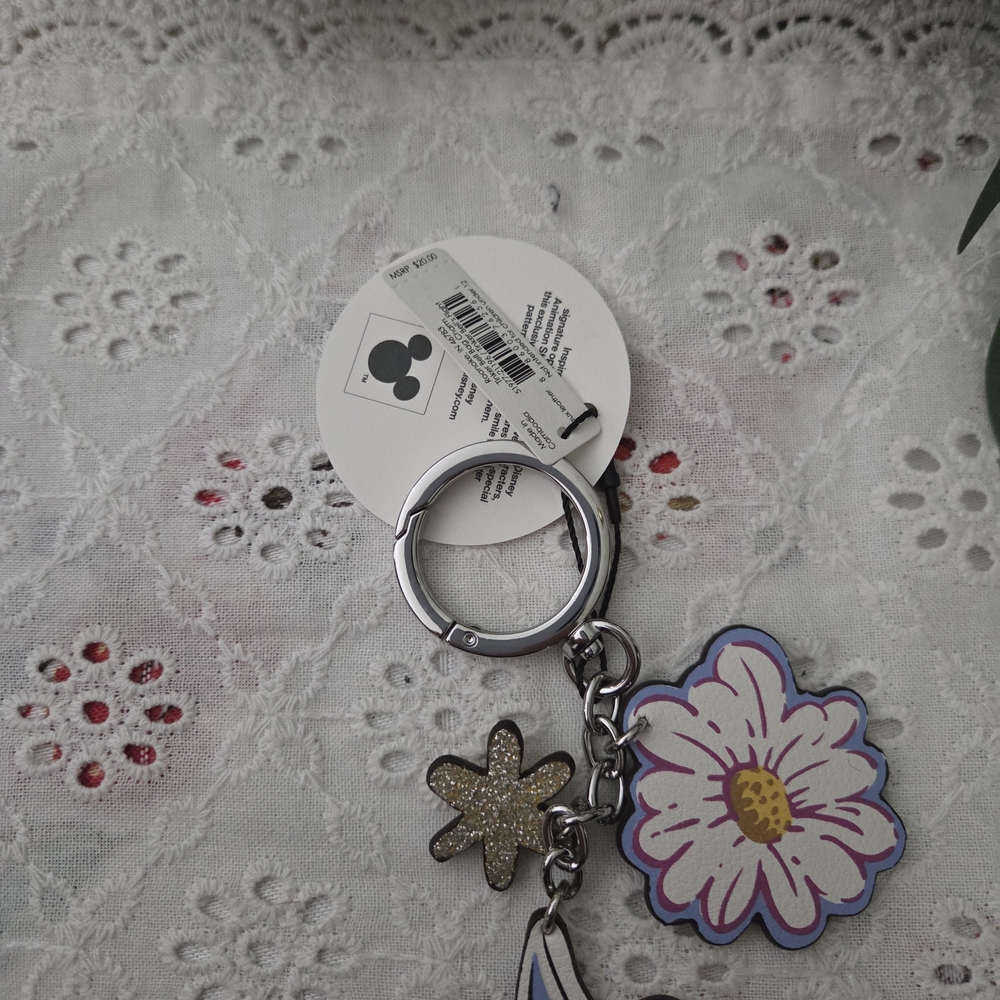 Vera Bradley Disney collection Tinker Bell Keychain/bag Charm with Flower Charm - Picture 3 of 4